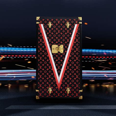 Louis Vuitton exclusive online Magazine 